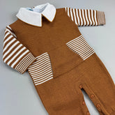 Macacão - Gabriel - Caramelo e Branco