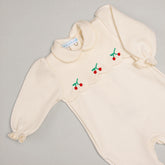 Macacão - Tricotil - Cerejinha - Bege