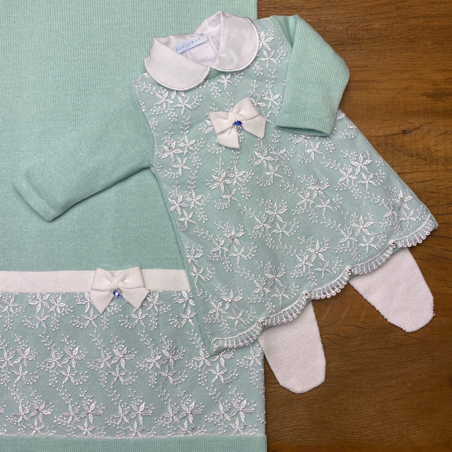 Vestido, Calça e Manta - Frozen - Verdinho com Pérolas e Cristais Swarovski