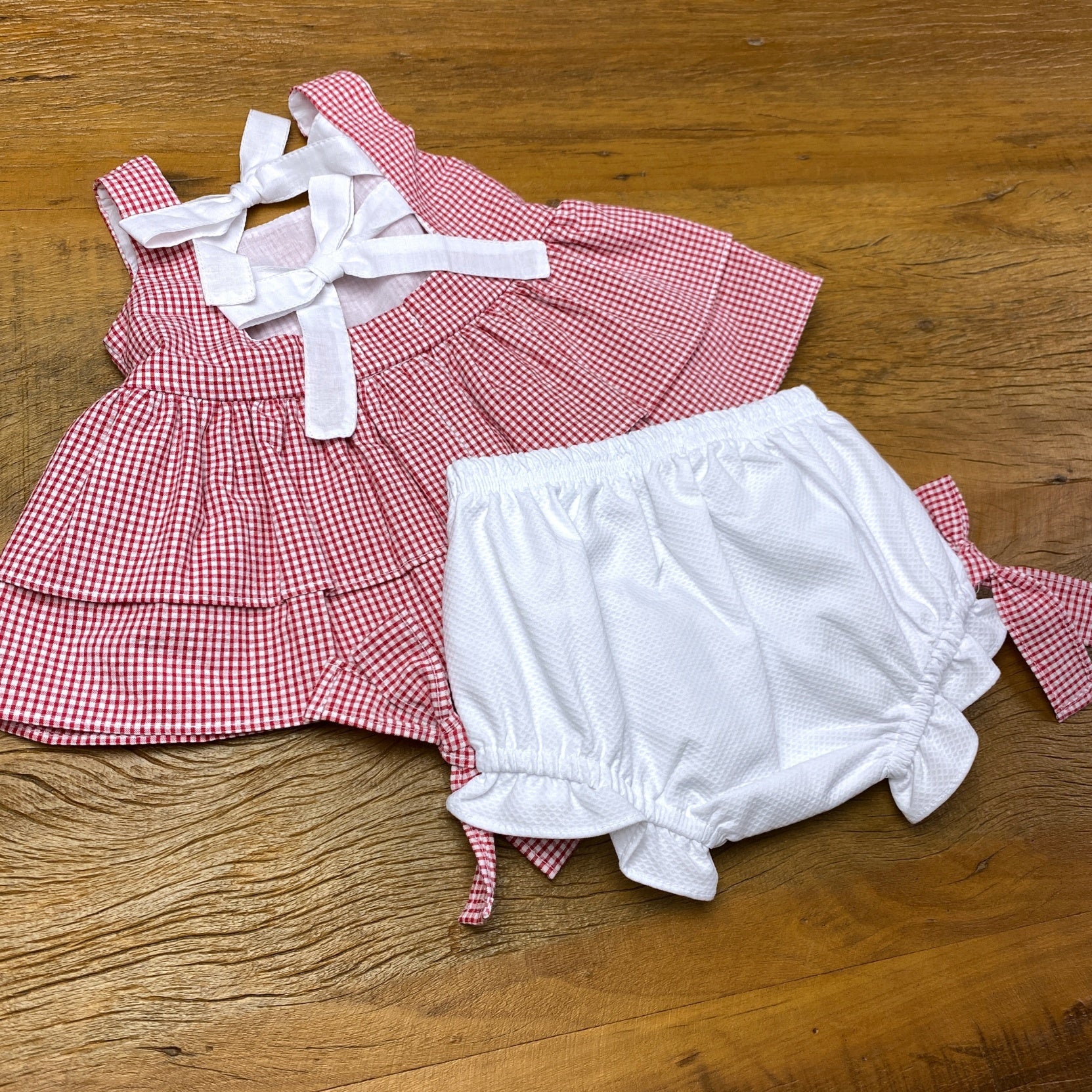 Conjunto Bata e Calcinha - Nathalie - Vermelho e Branco