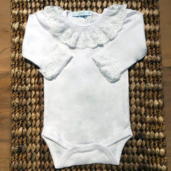 Body Branco de Renda para Bebê